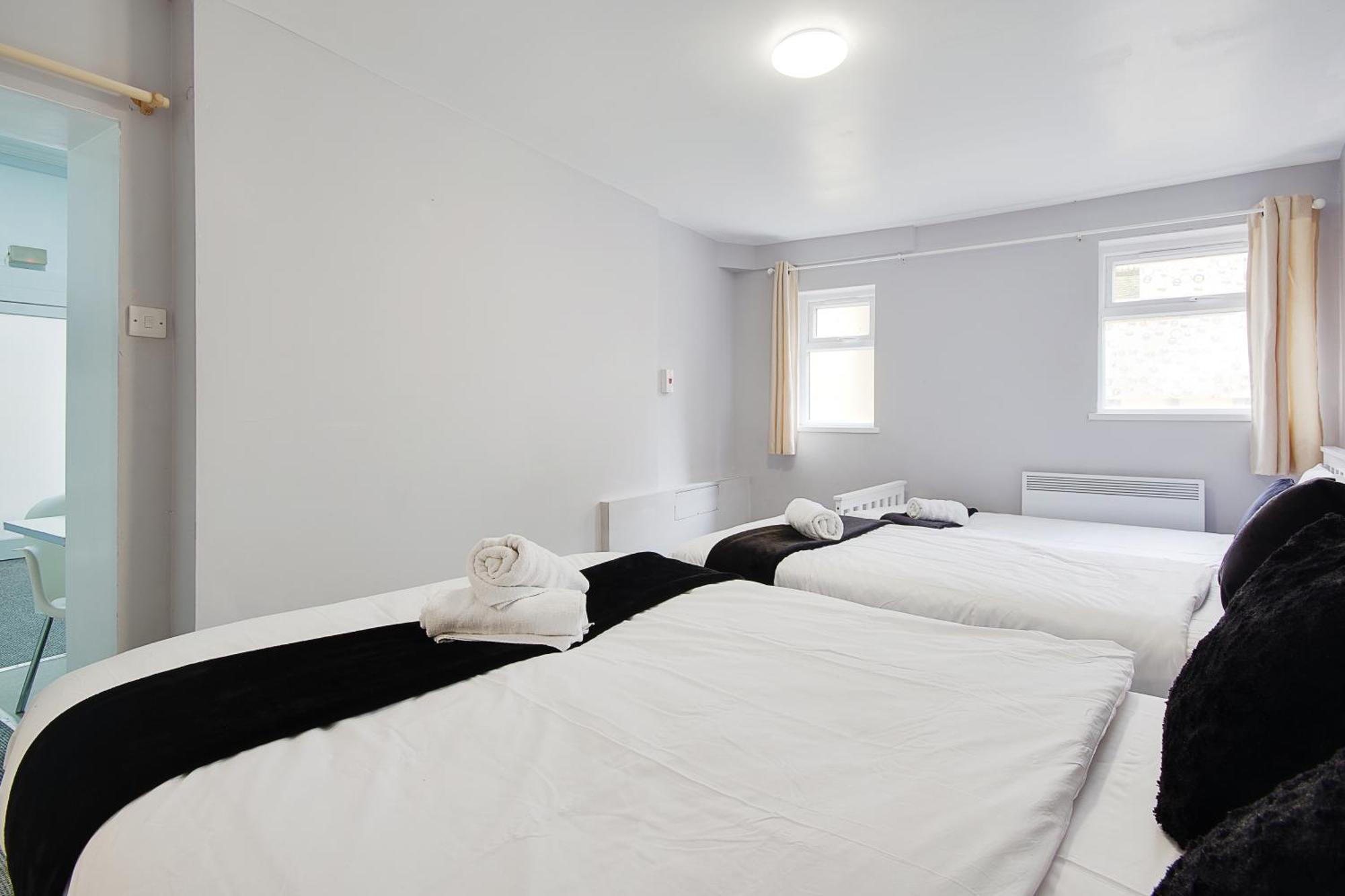 Hotel Azure Beach Bournemouth Esterno foto