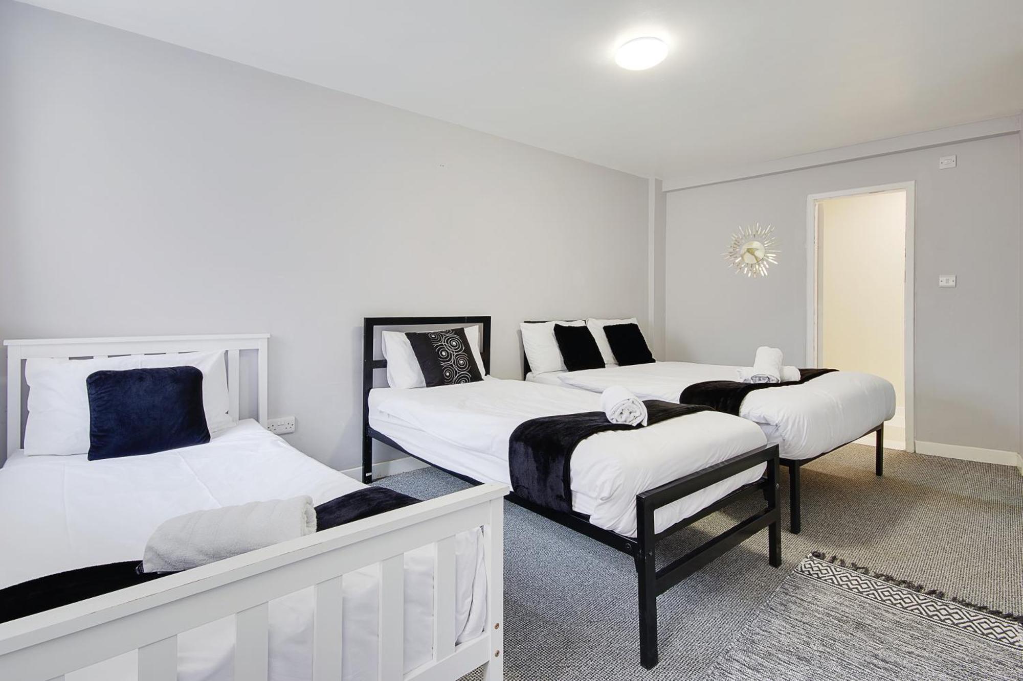 Hotel Azure Beach Bournemouth Esterno foto